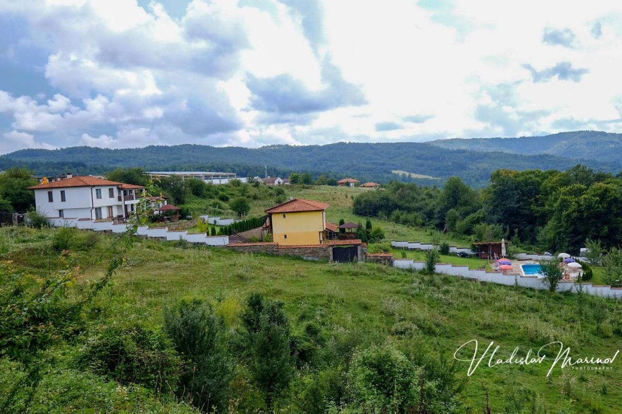 Bachvarovi Villas Trjawna Exterior foto
