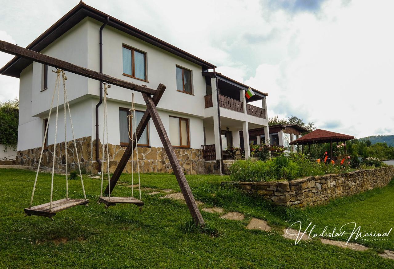 Bachvarovi Villas Trjawna Exterior foto